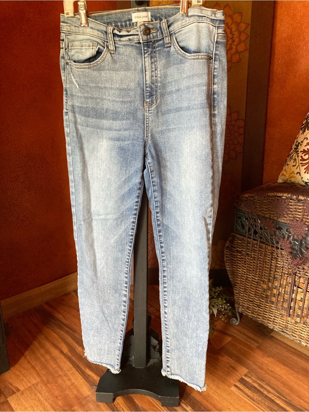 Sneak Peek Size 11 lightwash frayed hem hi rise jeans